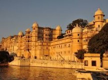 A Perfect Holiday Trip To The Amazing Udaipur With Your Friends